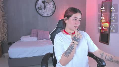 Snapshot of charlottee27_ chatting on 02.15.26 Charlottee online show from 02.15.26