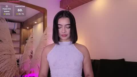 Charlote online show from 05.12.26