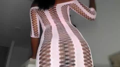 Snapshot of charlottehorny1 chatting on 12.31.24 charlottehorny1 online show from 12.31.24