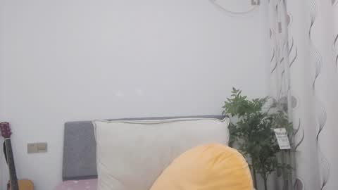 Charlotte online show from 01.06.25