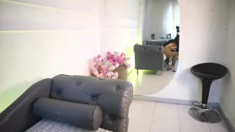 Lauren Rus online show from 06.23.26