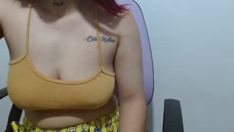 Snapshot of charlottesluthot chatting on 06.16.26 charlotte online show from 06.16.26