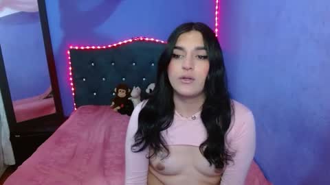 Snapshot of charlotteturners chatting on 12.15.24 VALERIA online show from 12.15.24