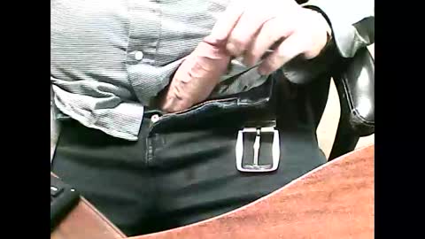 charmeur2672 online show from 02.04.25