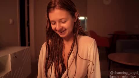 Marseline Chaturbelle online show from 11.28.25