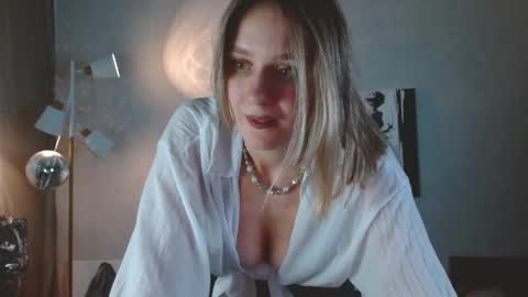 Michelle  online show from 06.08.26