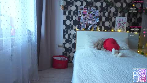 my fansly Charming daisy              My Wishlist  for new toys     online show from 01.14.26