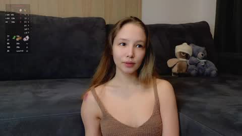 Snapshot of charming_evaa chatting on 03.31.26 Eva online show from 03.31.26