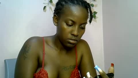 Snapshot of charmingdime chatting on 06.28.26 charmingdime online show from 06.28.26