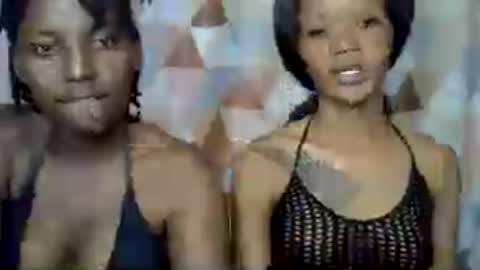Snapshot of charmingdime chatting on 07.15.26 charmingdime online show from 07.15.26
