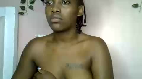Snapshot of charmingdime chatting on 07.16.26 charmingdime online show from 07.16.26