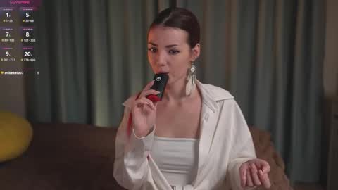 Snapshot of charmings_054 chatting on 02.11.26 Belle and Miley online show from 02.11.26