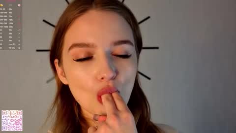 Snapshot of charoletteharles chatting on 03.14.26 Lolla online show from 03.14.26