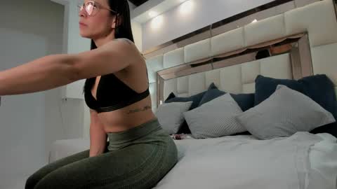 Charol  online show from 04.27.26