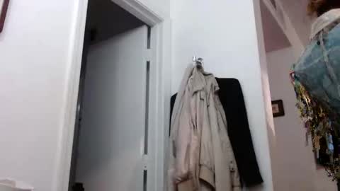 Snapshot of charr1barr chatting on 11.12.25 Miss Chocolate online show from 11.12.25