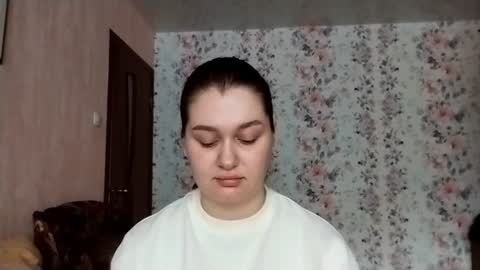Snapshot of chastityschirmer chatting on 07.19.26 Emma online show from 07.19.26