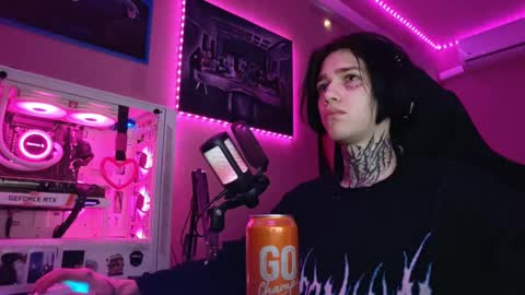 Snapshot of chasxr chatting on 02.26.25 Ryan online show from 02.26.25