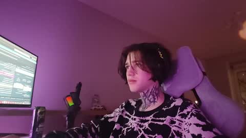 Snapshot of chasxr chatting on 12.17.25 Ryan online show from 12.17.25