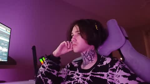 Snapshot of chasxr chatting on 12.20.25 Ryan online show from 12.20.25