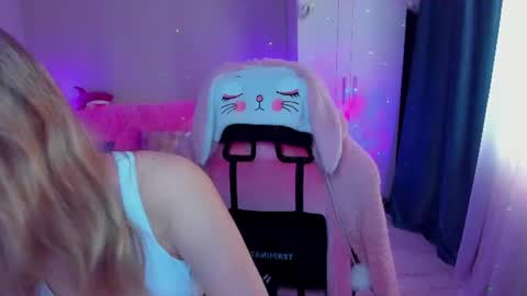 Betty online show from 07.12.26