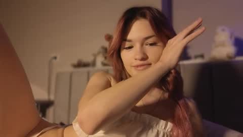 Snapshot of chaturbaby121 chatting on 01.18.26 Allison online show from 01.18.26