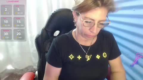 Snapshot of chayla_ruiz chatting on 06.07.26 CHAYLA VICTORIA RUIZ online show from 06.07.26