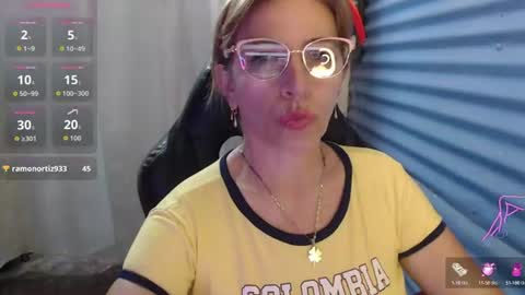 Snapshot of chayla_ruiz chatting on 06.17.26 CHAYLA VICTORIA RUIZ online show from 06.17.26