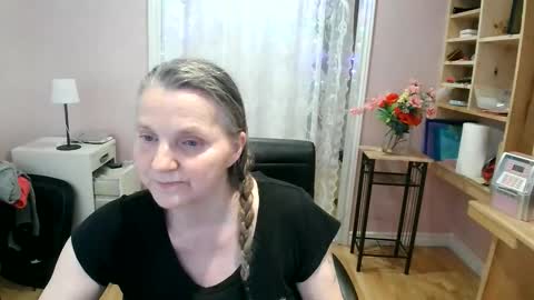 Snapshot of chealsiek chatting on 05.16.26 chealsiek online show from 05.16.26