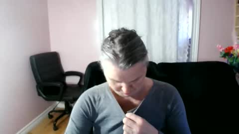 Snapshot of chealsiek chatting on 05.22.26 chealsiek online show from 05.22.26
