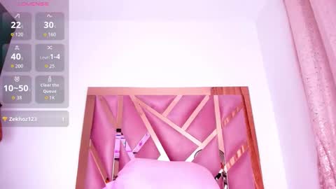 Snapshot of cheerryblossom_ chatting on 03.18.26 Cherry online show from 03.18.26