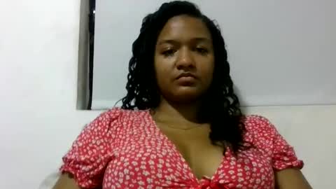 Snapshot of chelcym chatting on 05.13.26 cherlcym online show from 05.13.26