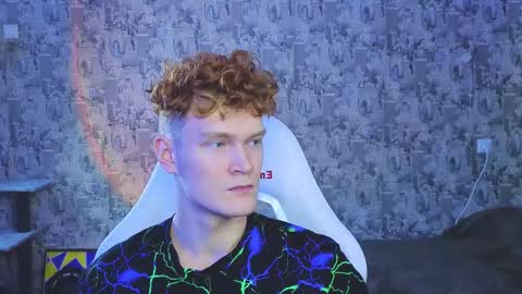 LUCASRYANPVT IS OPEN online show from 02.19.25