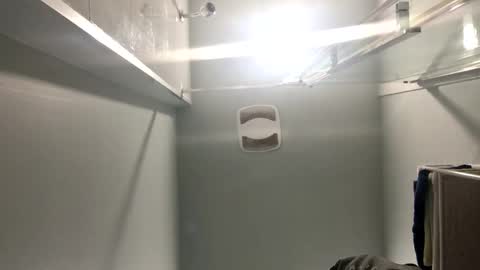 Snapshot of chenovich chatting on 11.14.25 chenovich online show from 11.14.25