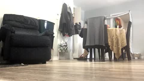 Snapshot of chenovich chatting on 11.20.25 chenovich online show from 11.20.25