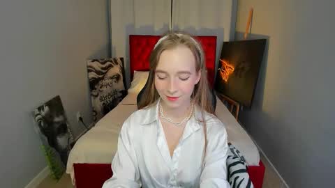  Cheril  follow me  online show from 10.15.25