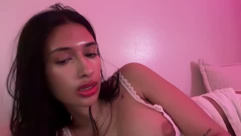 cherliecarmen online show from 01.12.25