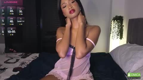 Snapshot of cherrrish_ chatting on 01.23.25 Kate online show from 01.23.25