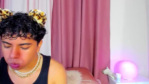 cherry_blossom77 online show from 02.01.26