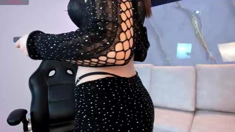 Cherry blossom   From 1400 to 2200 Col Time online show from 11.20.25