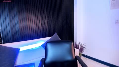 Cherry blossom   From 1400 to 2200 Col Time online show from 12.02.25