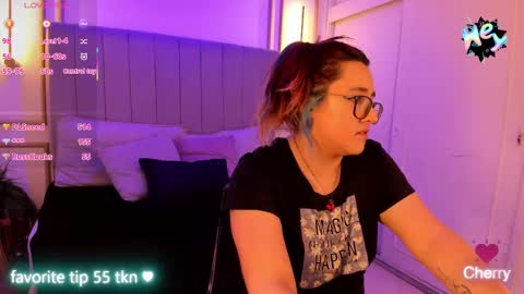Snapshot of cherry_blushh chatting on 09.24.25 cherry_blushh online show from 09.24.25