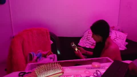 Snapshot of cherry_hc chatting on 01.24.25 Nezumy Rey  online show from 01.24.25