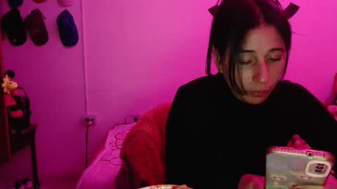 Snapshot of cherry_hc chatting on 01.28.25 Nezumy Rey  online show from 01.28.25