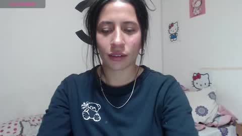 Snapshot of cherry_hc chatting on 09.30.25 Nezumy Rey  online show from 09.30.25