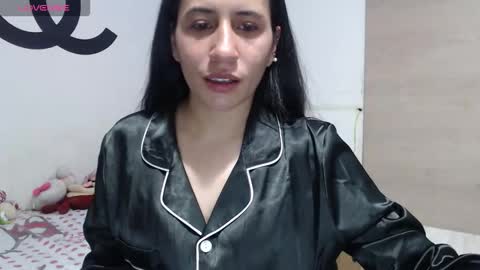 Snapshot of cherry_hc chatting on 10.10.25 Nezumy Rey  online show from 10.10.25