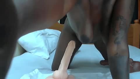 Snapshot of cherry_pic chatting on 02.06.25 cherry_pic online show from 02.06.25