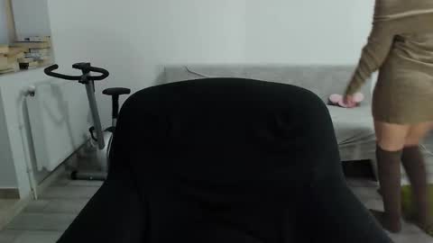 Snapshot of cherry_pie95 chatting on 03.05.26 Sherry online show from 03.05.26