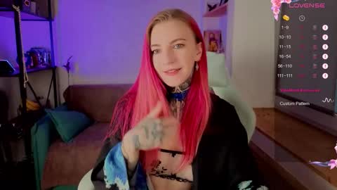 Roxy online show from 11.17.25