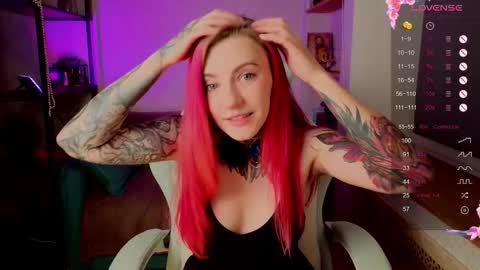 Roxy online show from 11.27.25