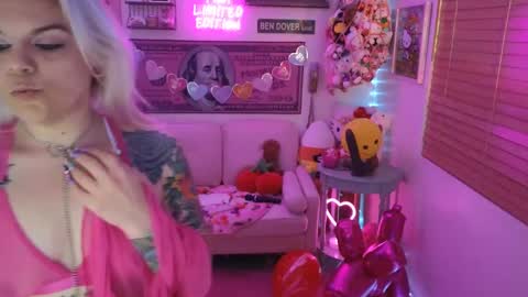 CherryBombBomb online show from 02.11.25